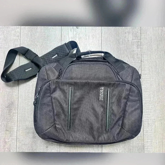 Thule Crossover 2
laptop bag 15.6" black - Picture 1 of 5